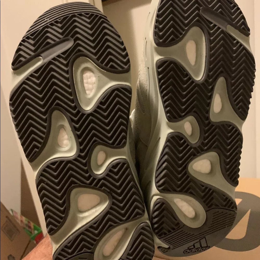 Yeezy 700 Salt